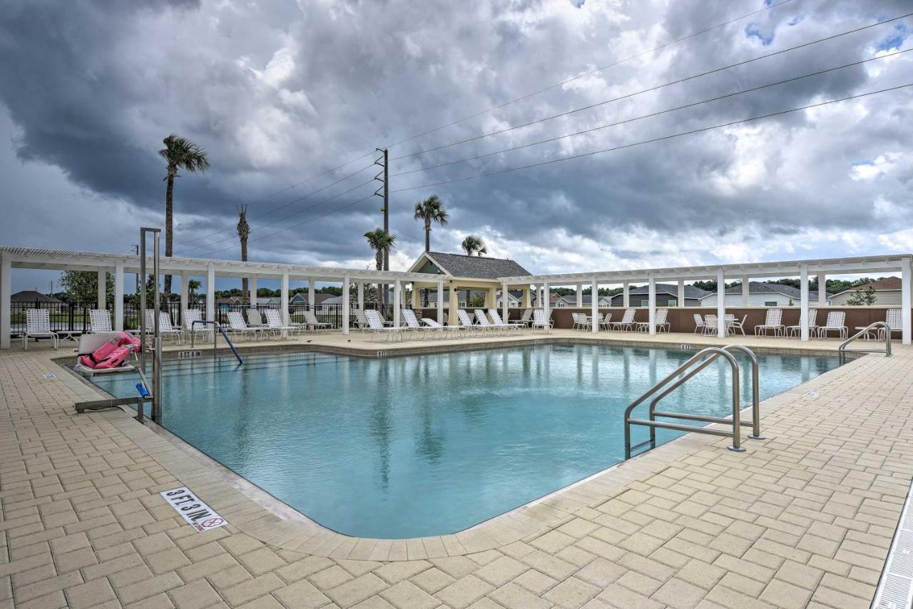 Quiet In With Pool Access! Holiday home The Villages