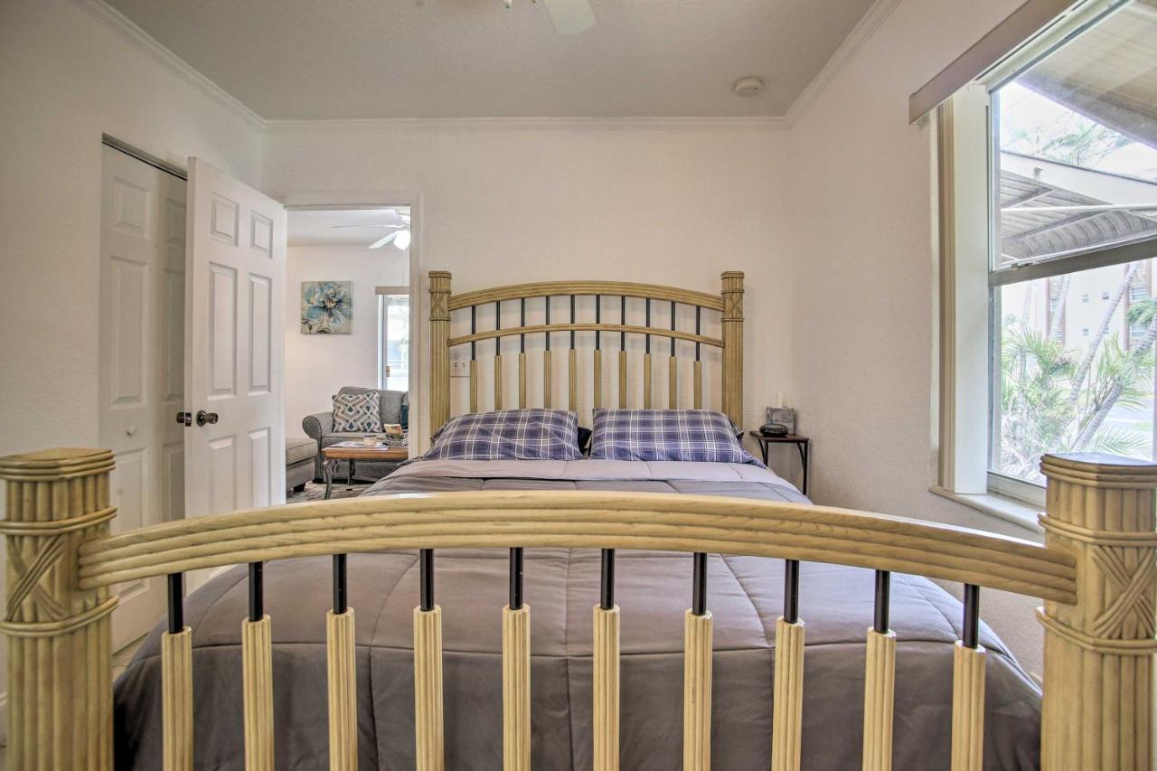 2 Mi To Boardwalk With Grill In Dania Beach! * Dania Beach
