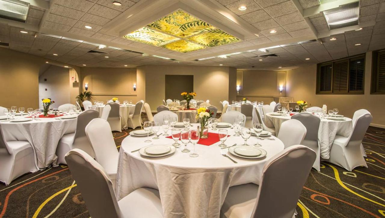 Hotel Magnuson Grand North