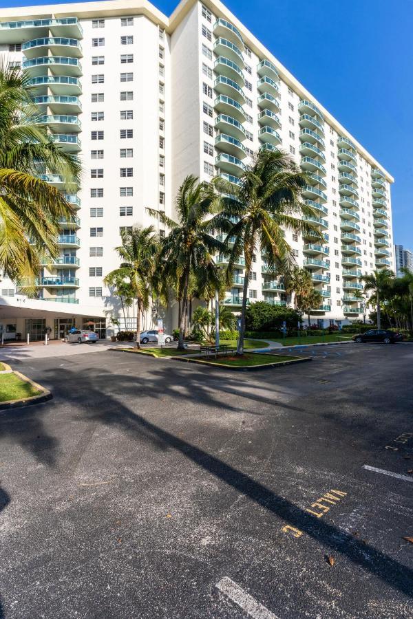 Sunny Isles Ocean Reserve Superb Aparthotel *