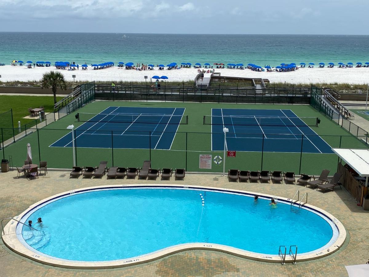 Apartment Holiday Surf And Racquet Club *