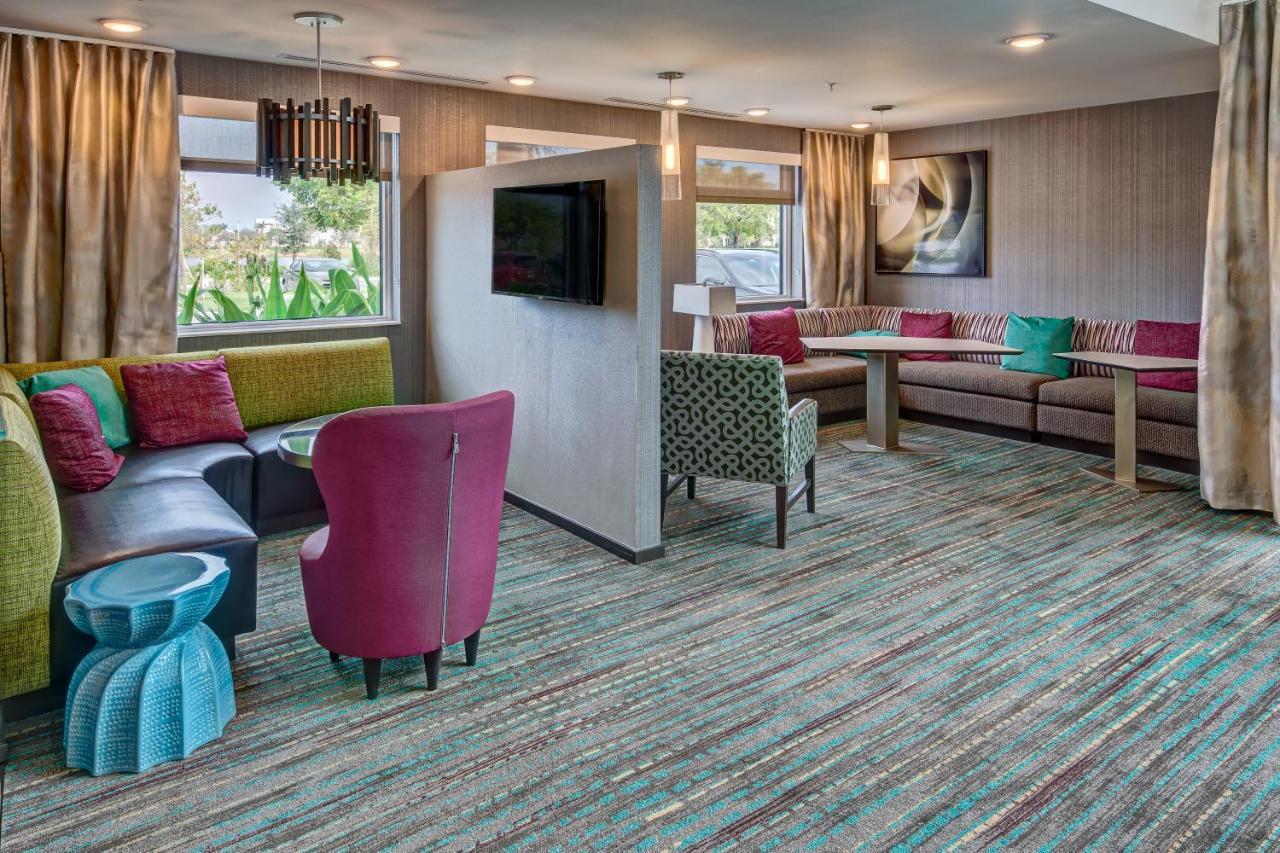 Hotel Lauderdale Pompano 3*