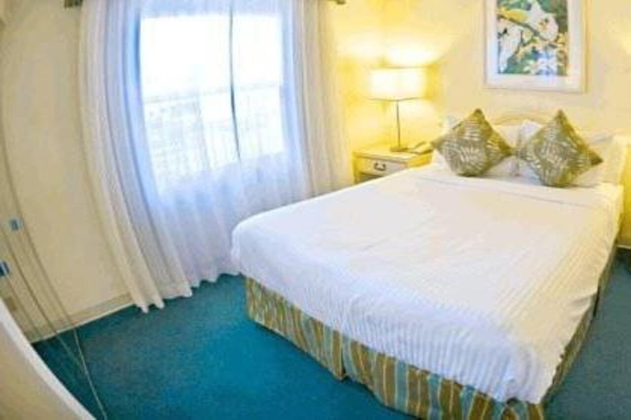 Hotel House By The Don Cesar 3*