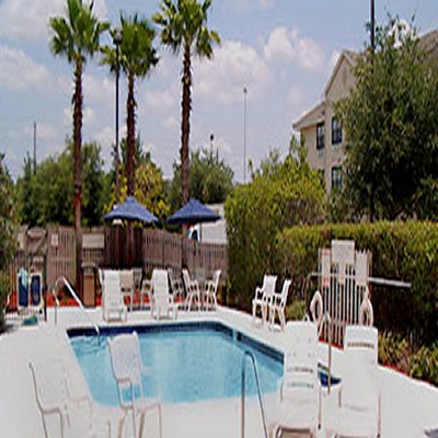 Fairfield And By Marriott Tampa North Hotel