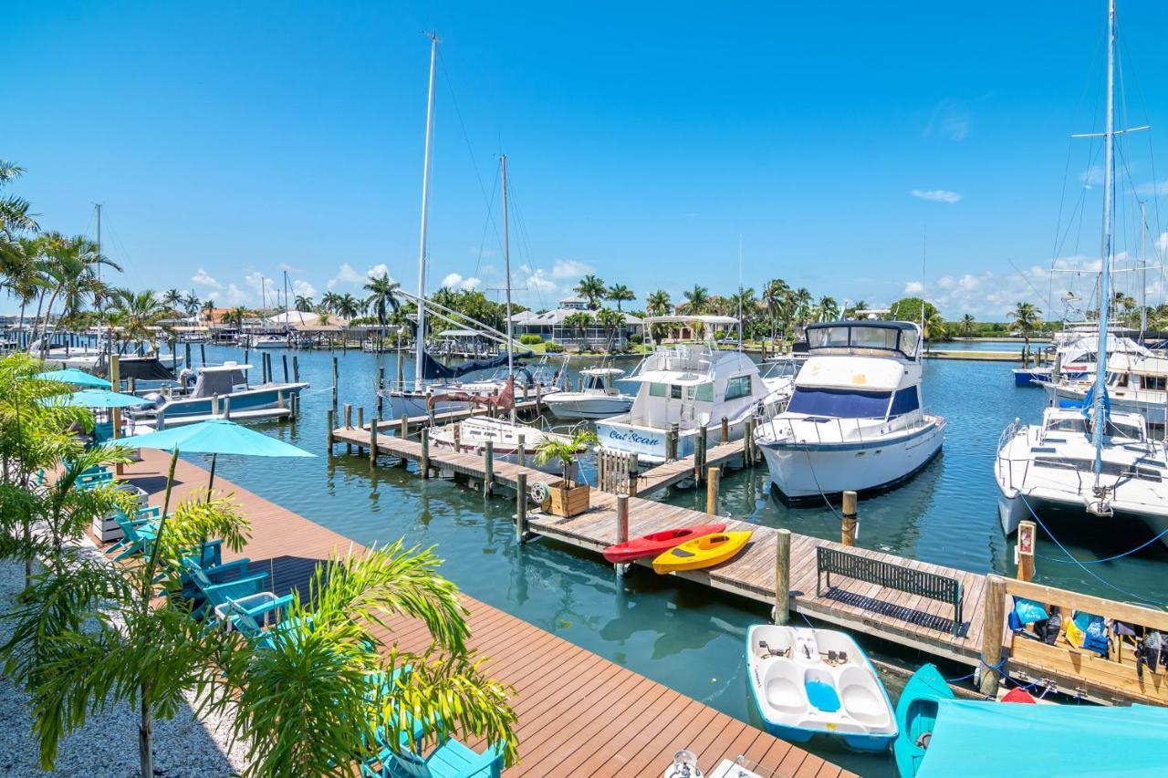 Latitude 26 Waterfront Boutique - Myers 2*