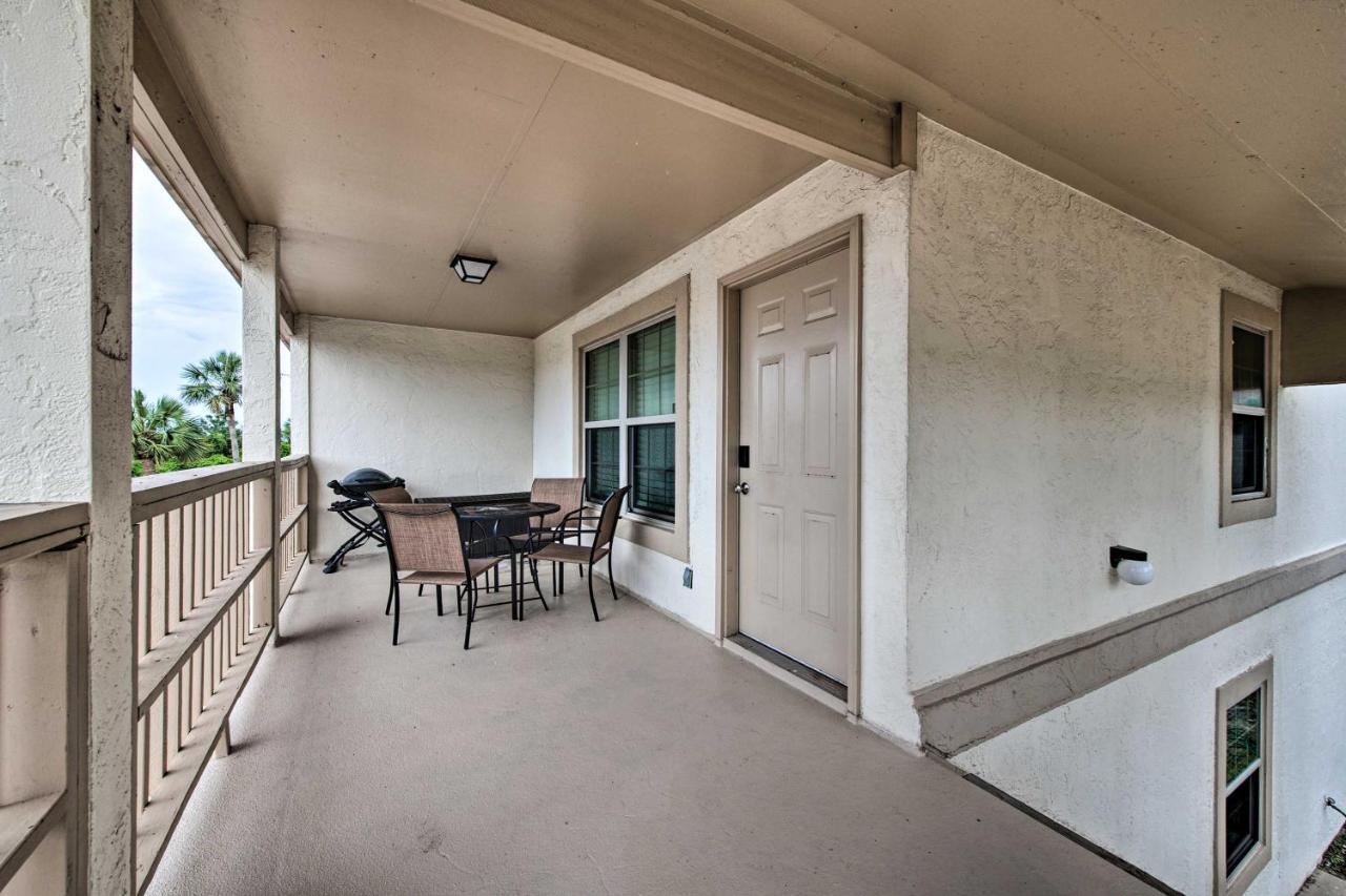 Pcb With Private Balcony And 3 Pools!