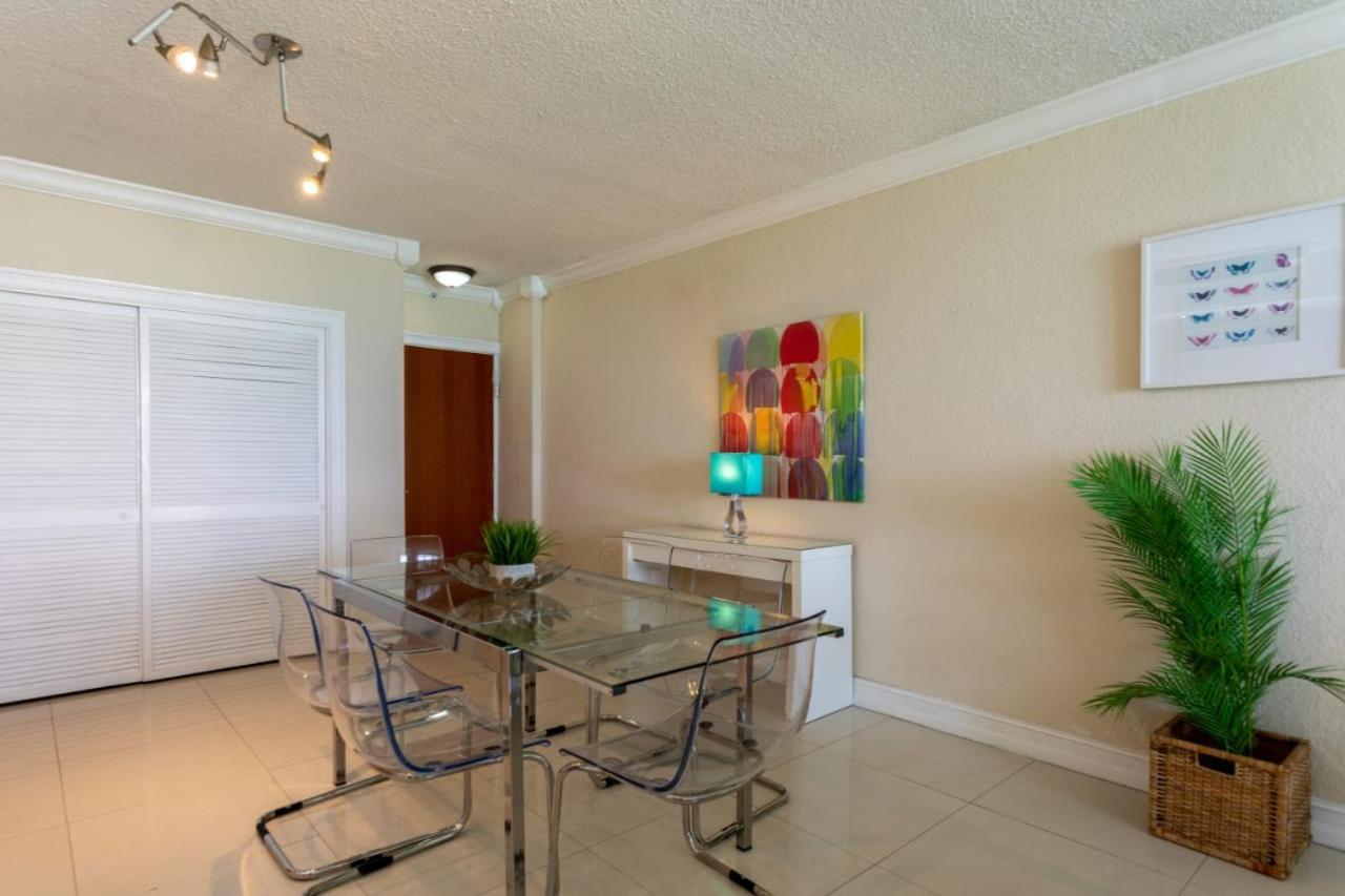 Beach Apartment Hollywood