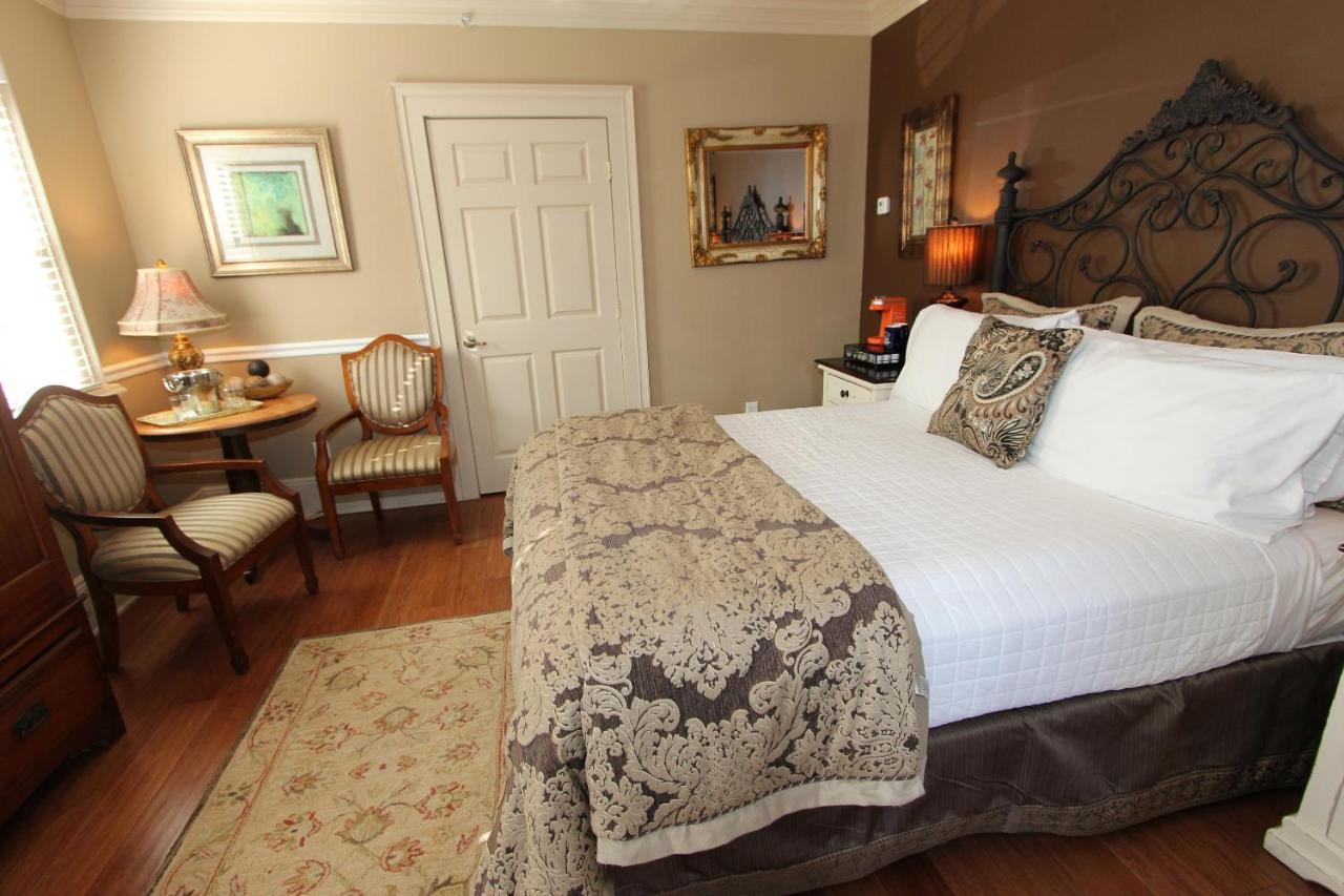 Bed & Breakfast Bayfront Westcott House 3*