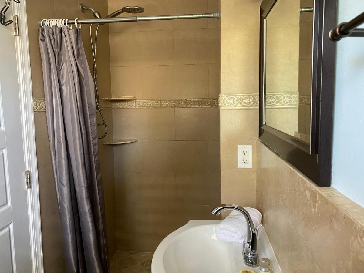 Hotel Atlantic Shores Vacation Palm Beach Shores