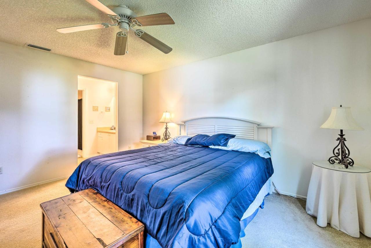 Sunny In With Lanai And Pool Access! *