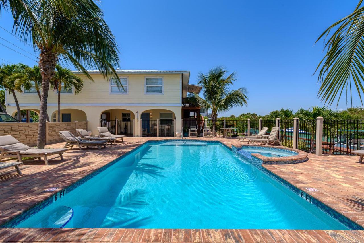 Suntan Terrace Nokomis