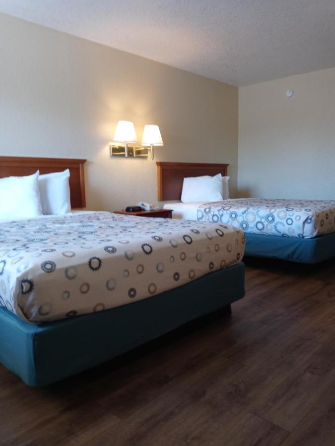 Hole The - Walton - Sunset Plaza - Nearby Beaches & Hurlburt