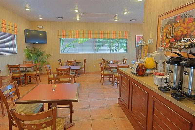 Western Hotel 3*