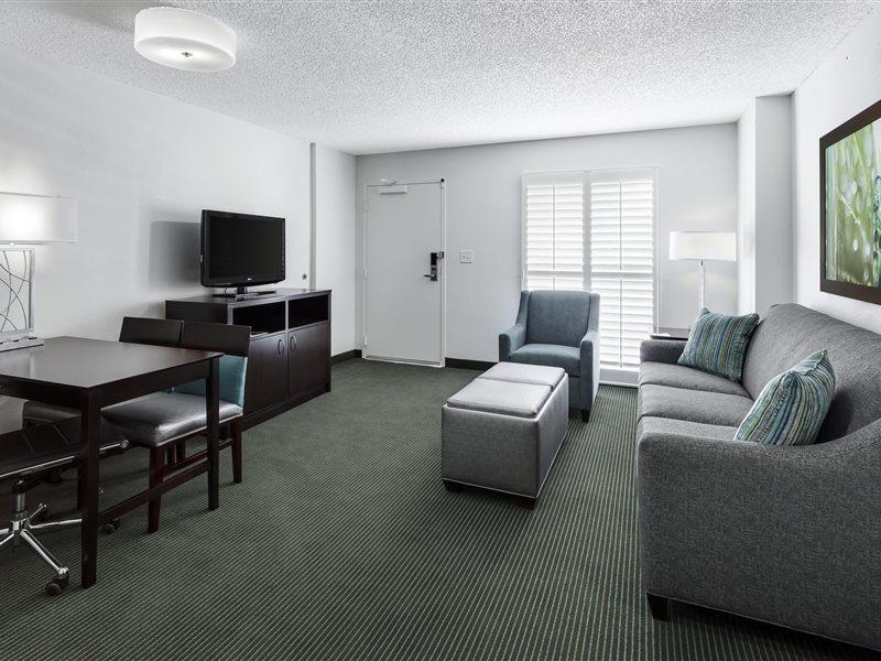 Resort Embassy By Hilton Orlando Buena Vista 3*