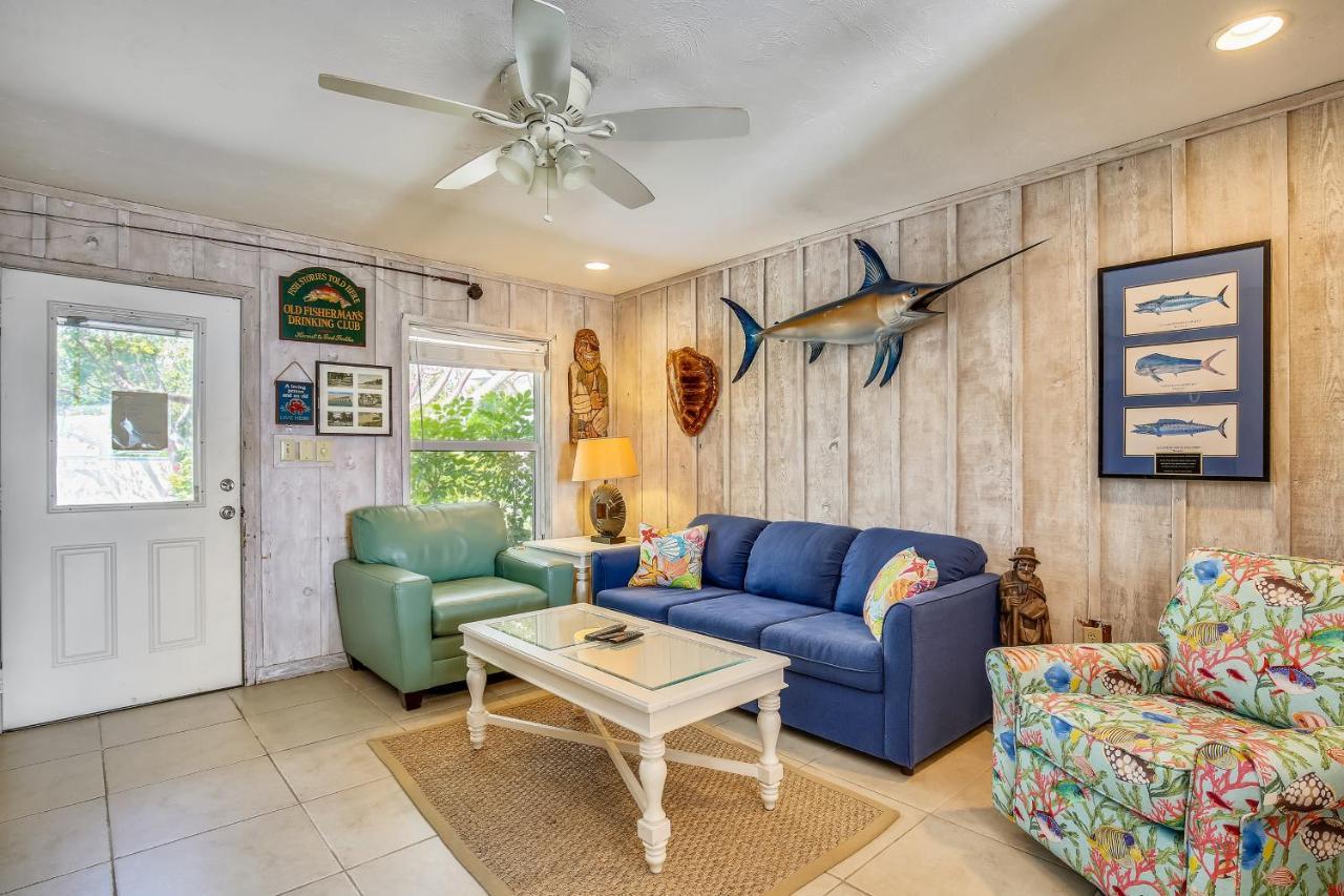 Beachfront Ocean Duplex Holiday home *