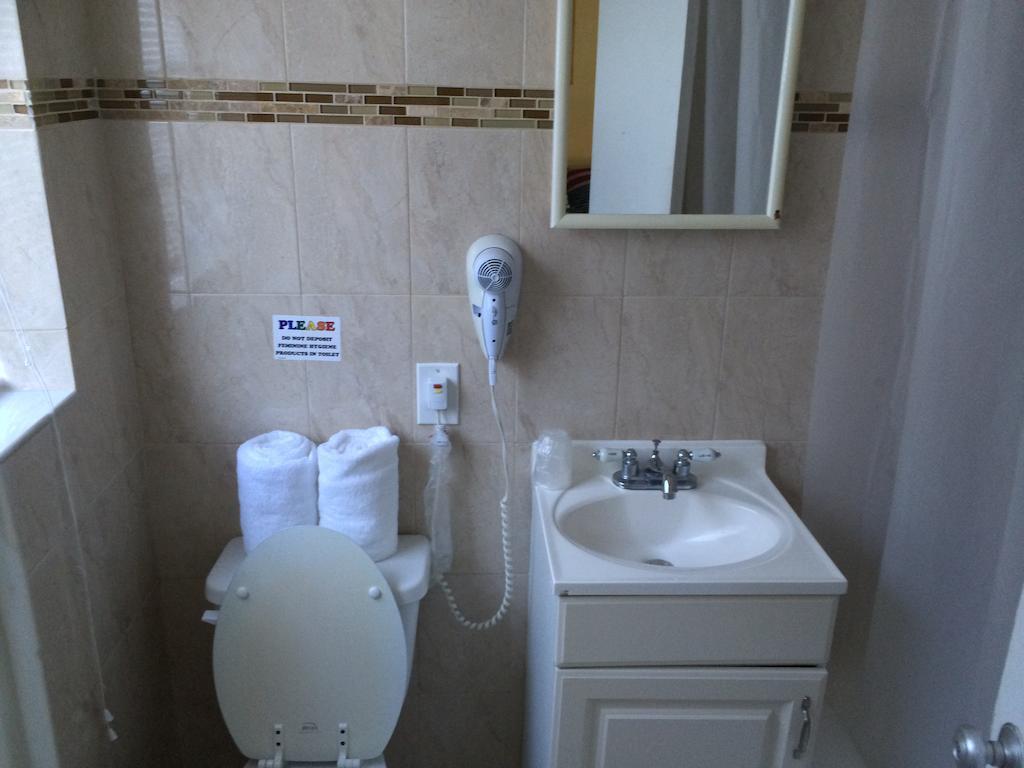 The Blue Wave Hotel 3*