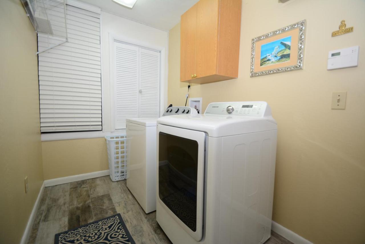 Salt Life Cozy Canal Front Pool W Boat Dock * Palm Coast