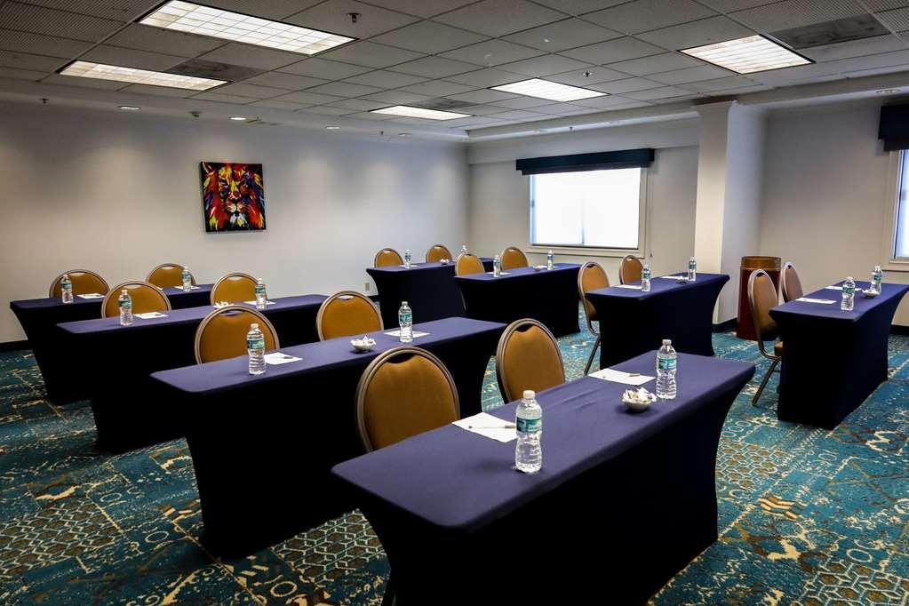 Hampton & St. Augustine-vilano Hotel 3*