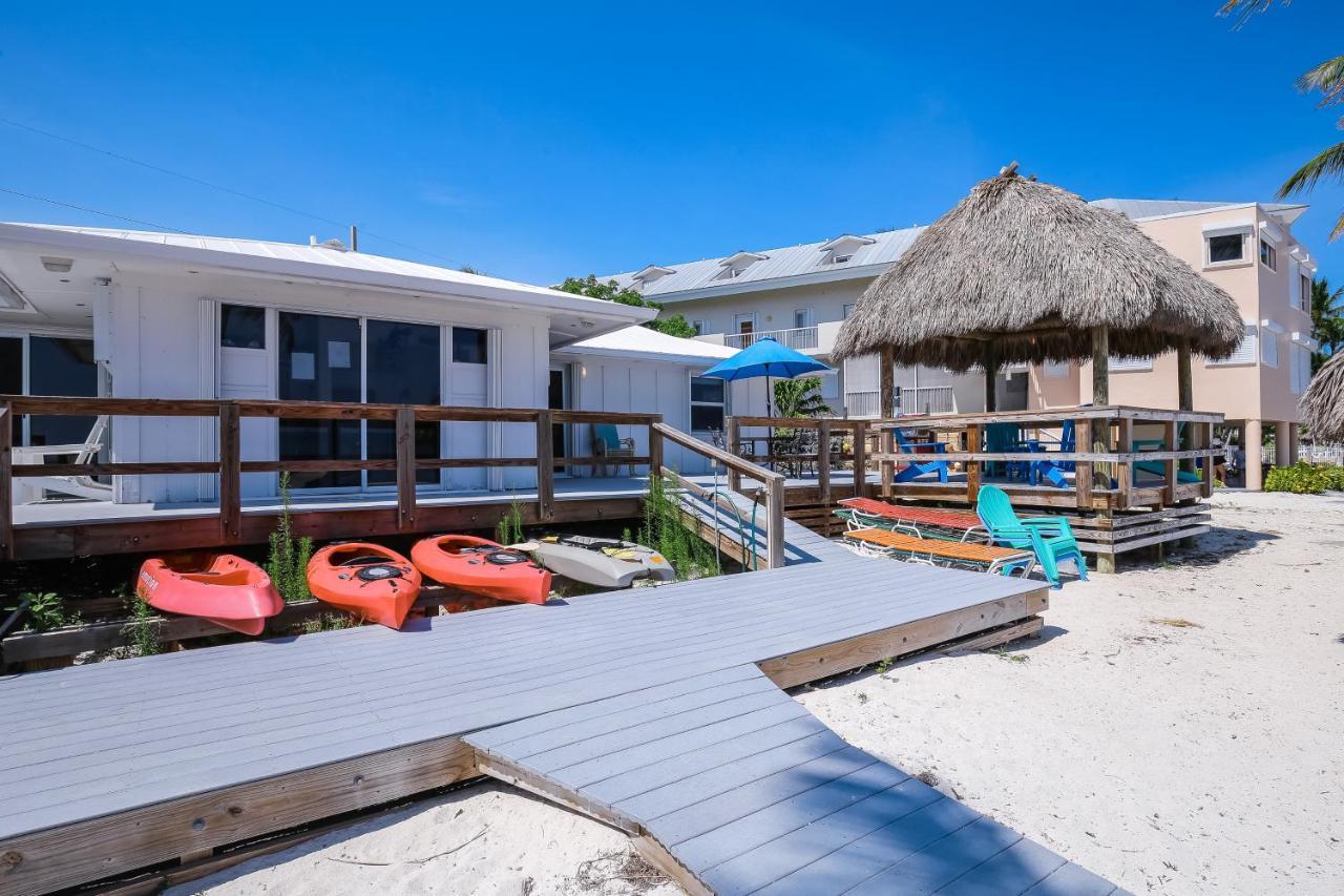 Beachfront Ocean Duplex Holiday home