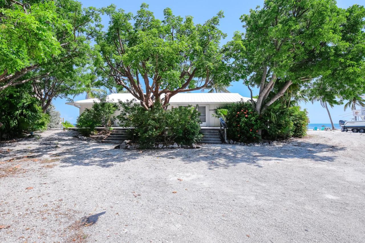 Holiday home Beachfront Ocean Duplex *