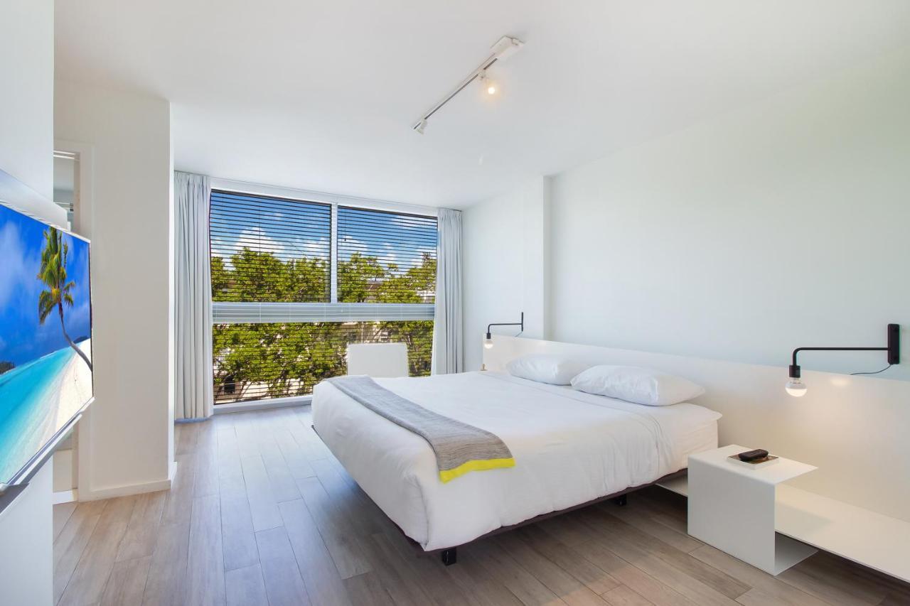 Haus Contemporary Key Biscayne