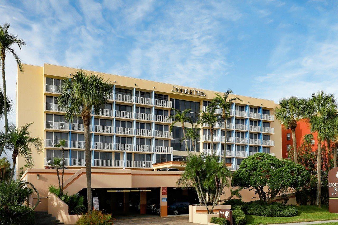 Doubletree By Hilton Tampa Bay - North Redington Resort