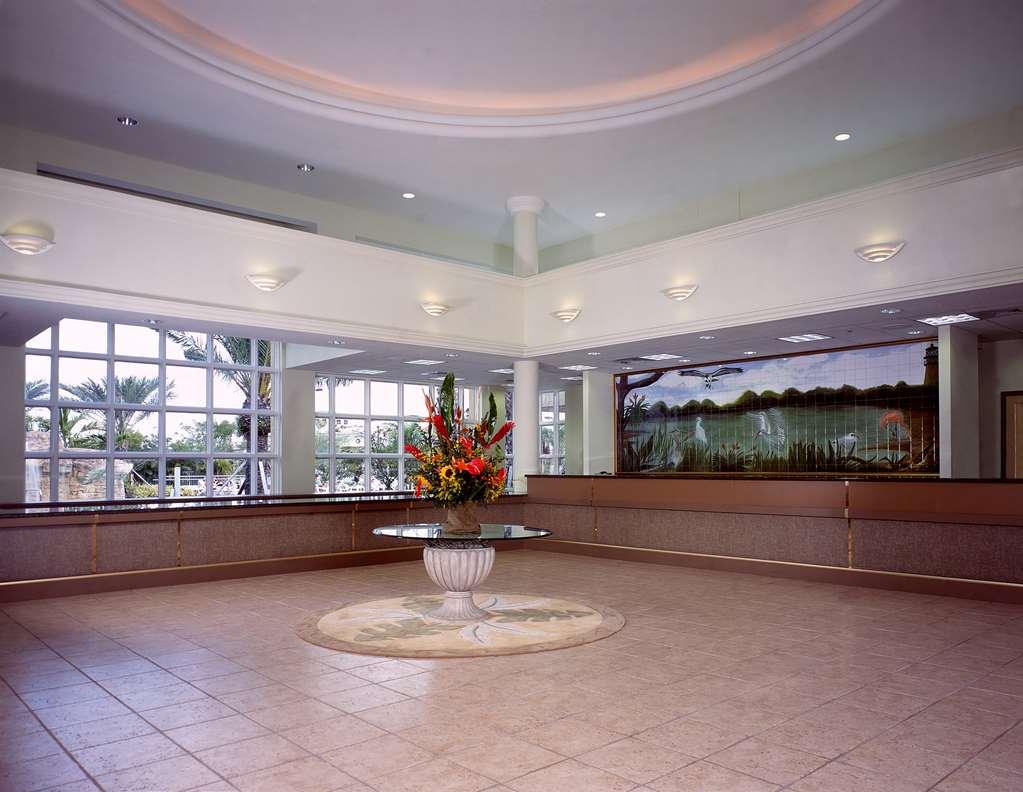 At Weston, Lauderdale Resort Weston