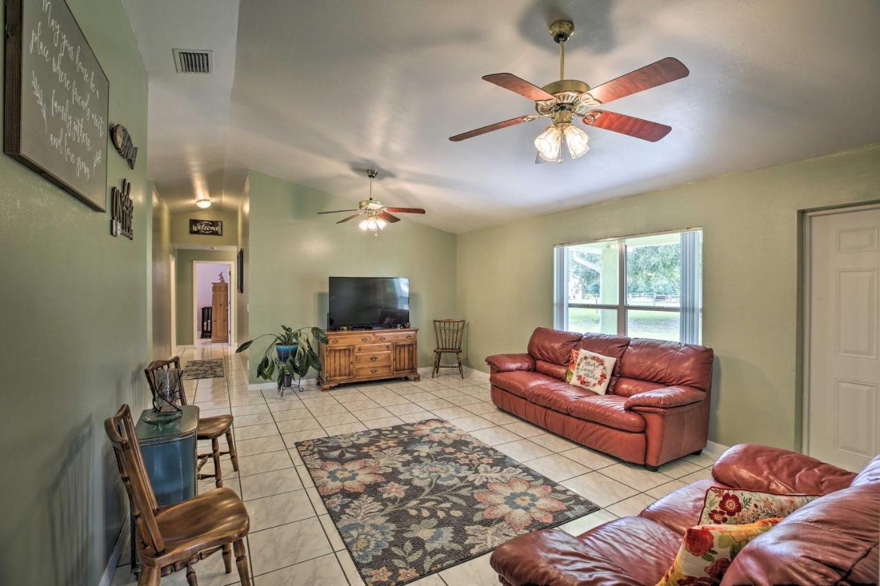 Okeechobee Fishing Retreat With Fire Pit!