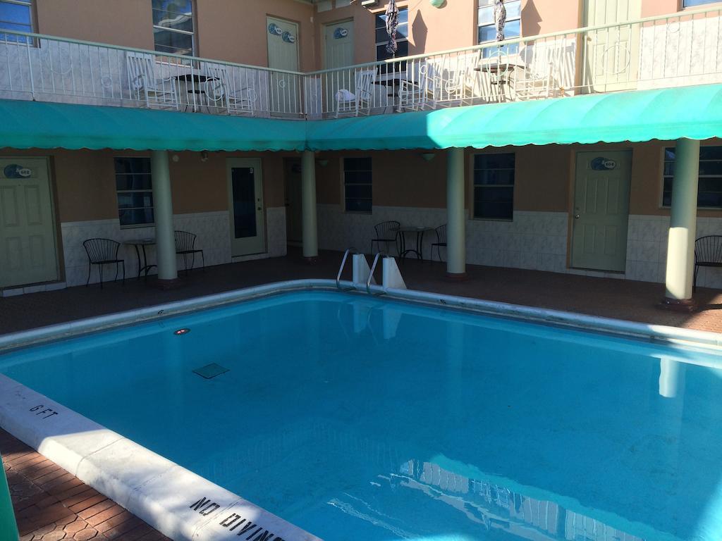 Hotel The Blue Wave 3*