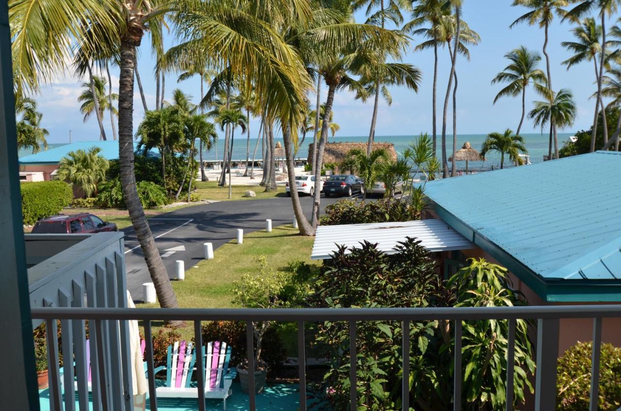 Breezy Palms 3*