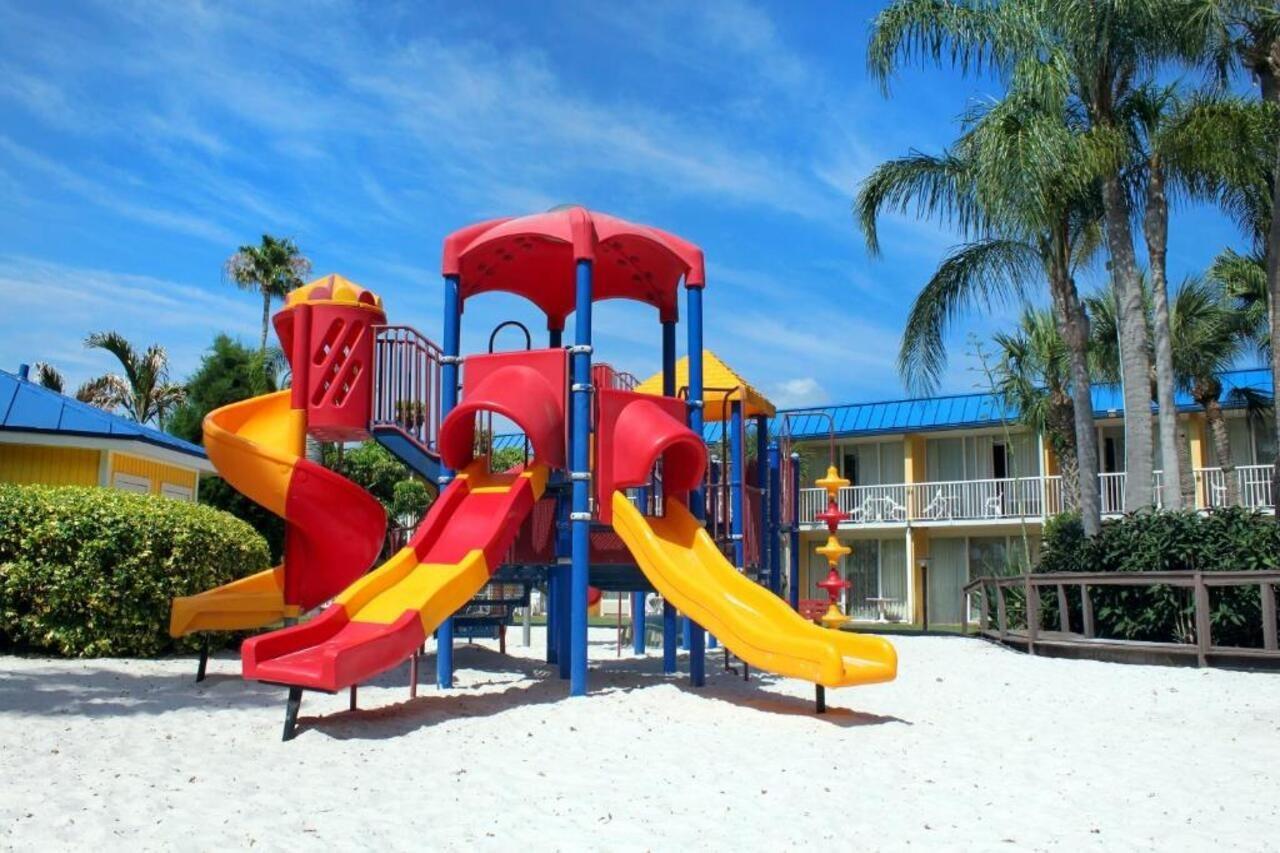 Hotel Magnuson Marina Cove