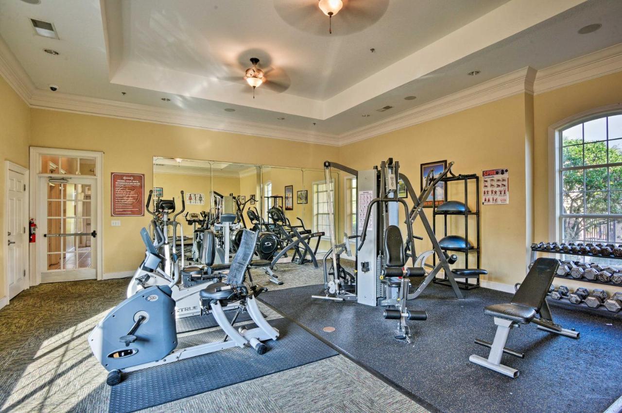 Tuscana Balcony, Pool, Near Disney! Apartment *