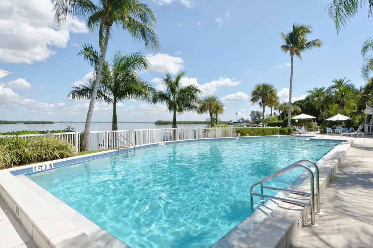 Harbor Club 309 *