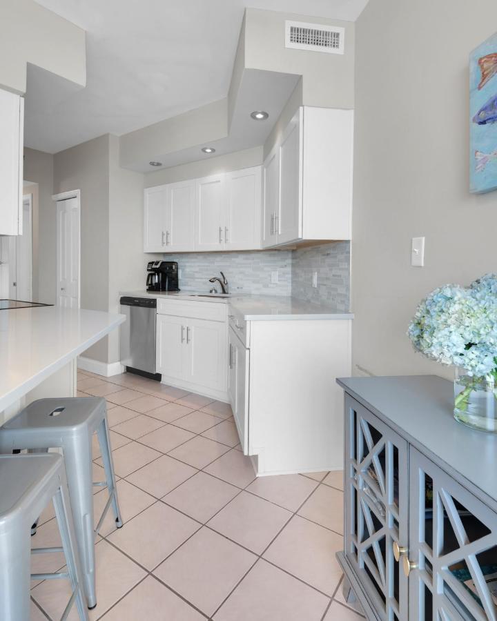 Surfside 609 Apartment *