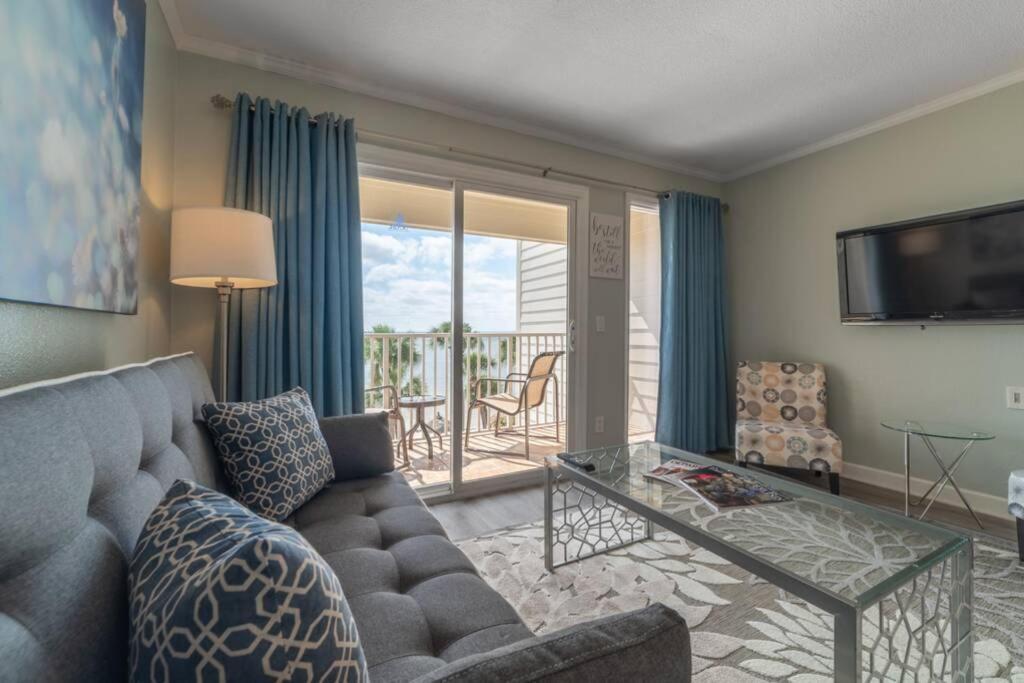 421-fully Renovated, Wifi, Pool, Amazing Views, Near Bucs Stadium *
