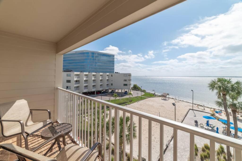 421-fully Renovated, Wifi, Pool, Amazing Views, Near Bucs Stadium