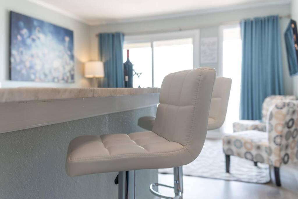 421-fully Renovated, Wifi, Pool, Amazing Views, Near Bucs Stadium Apartment Tampa