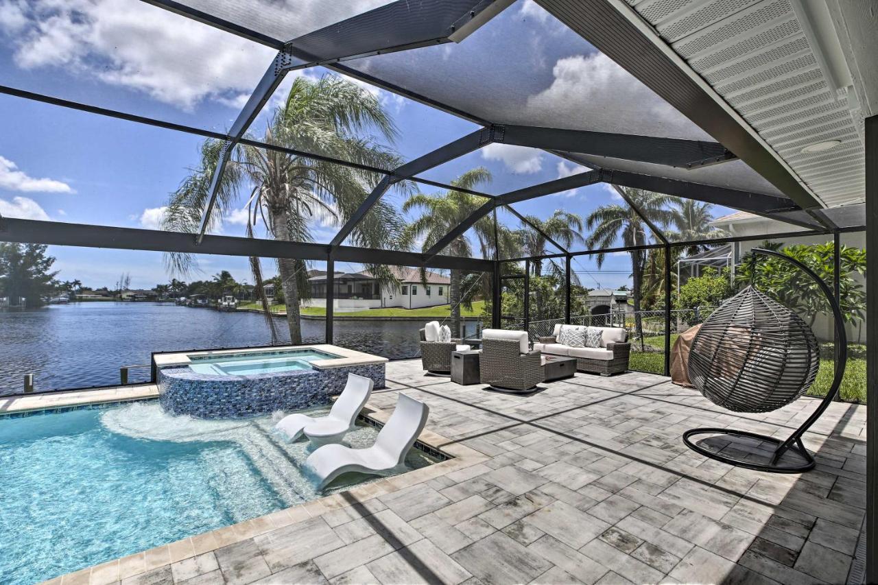 Canalfront With Private Pool! *