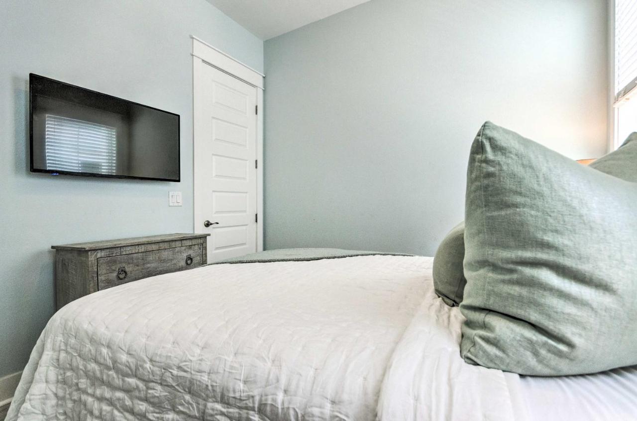 Always Saturday Prominence Townhome! *