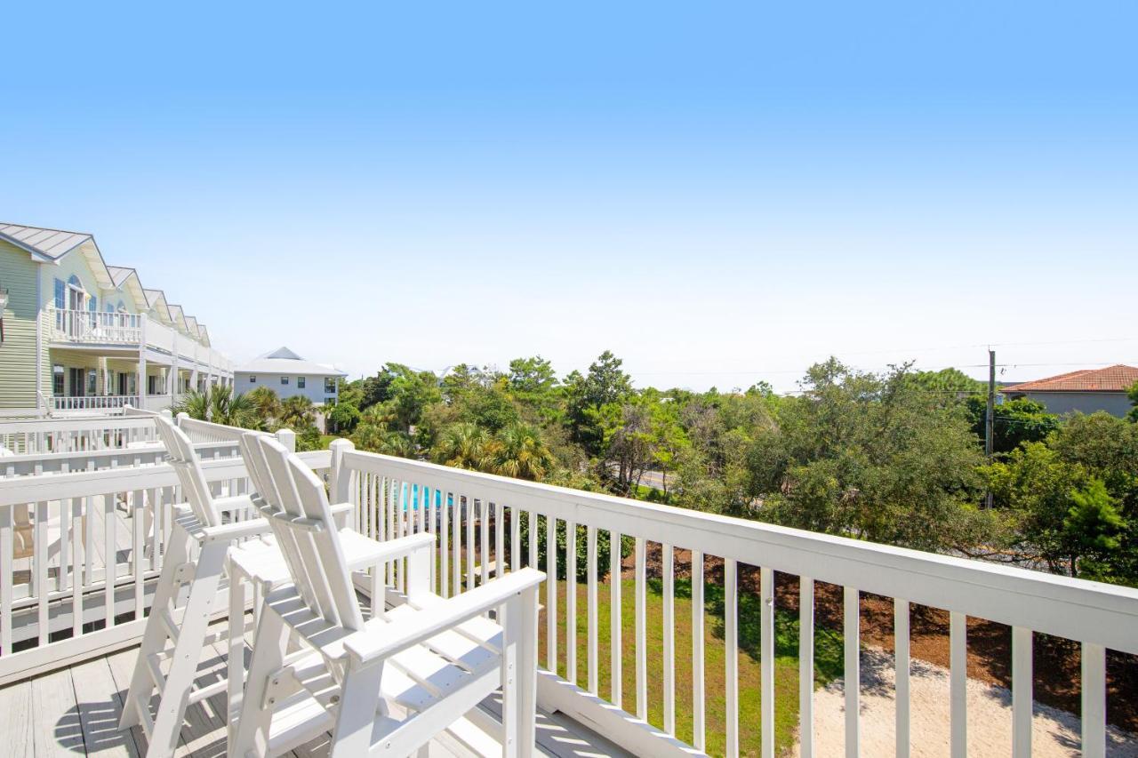 Holiday home Coastal Bliss