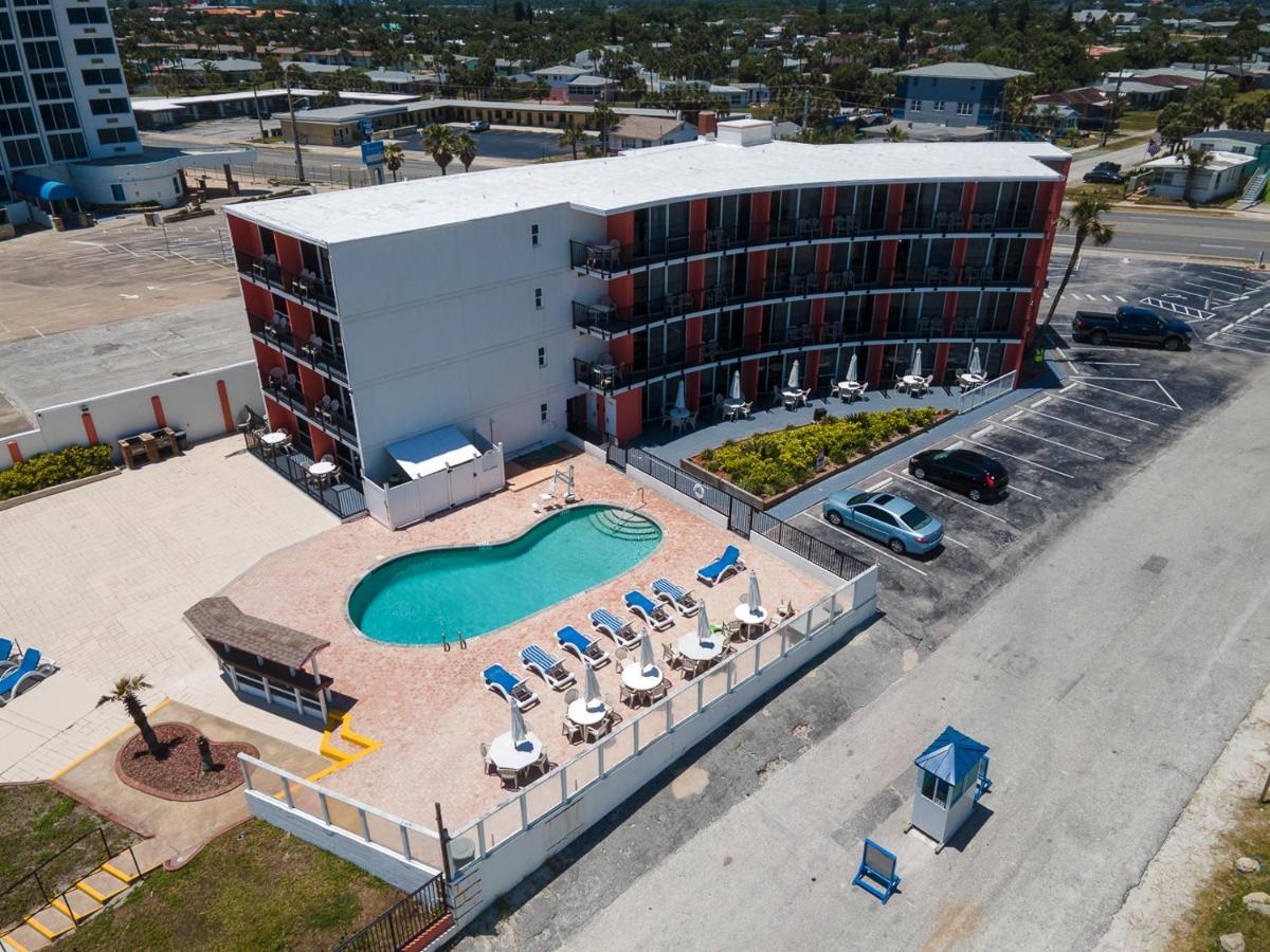 Cove Oceanfront Motel 3*