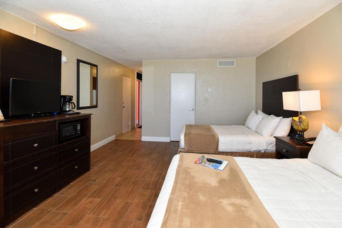 Cove Oceanfront Motel 3*