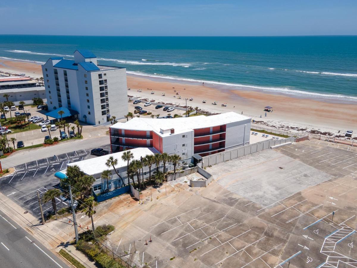 Cove Oceanfront Motel 3*