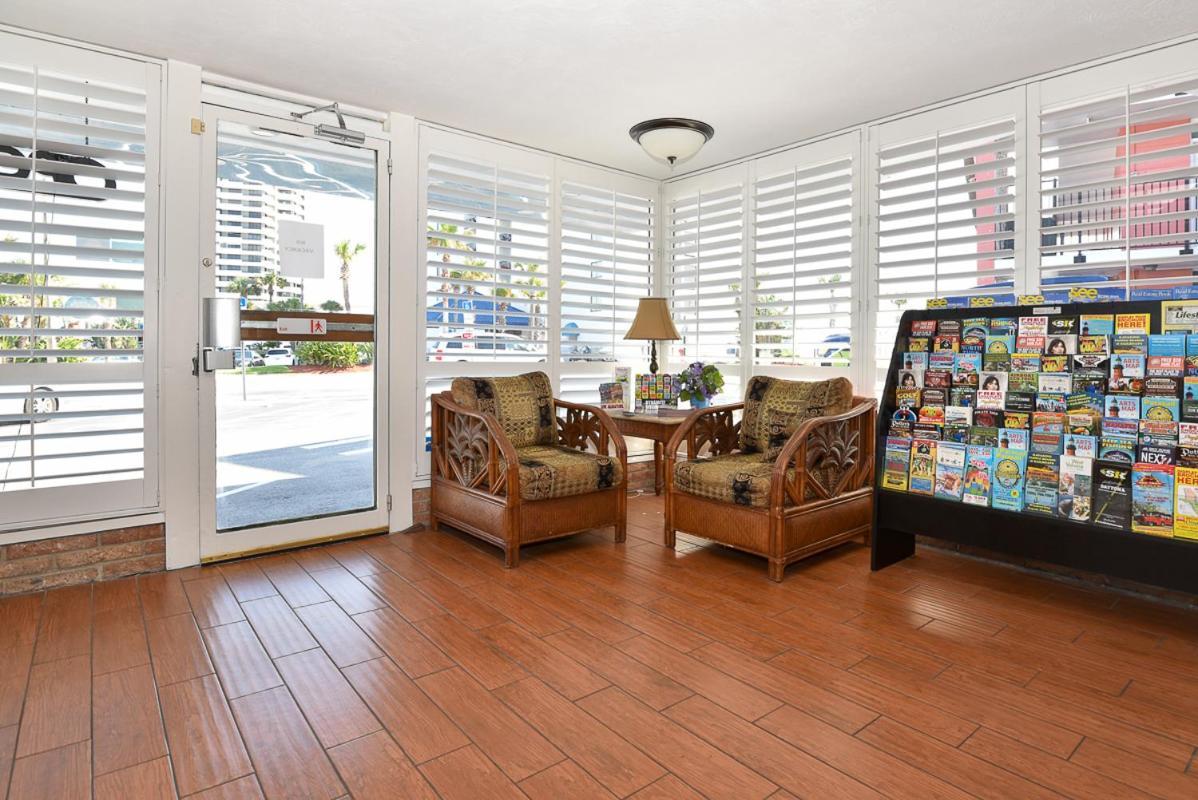 Cove Oceanfront Motel