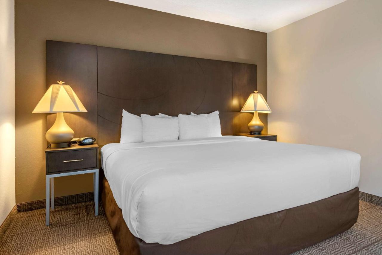 Hotel Comfort Pierce I-95