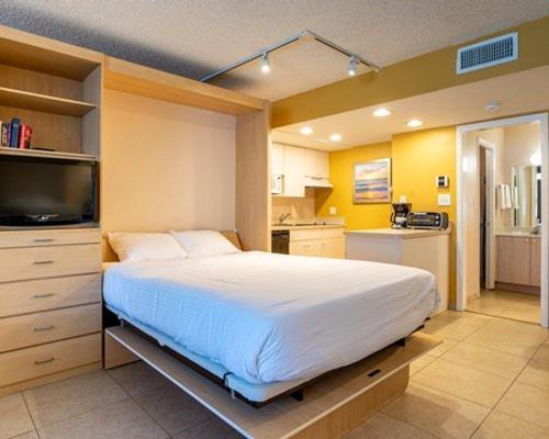 Resort Canada House Club 3*