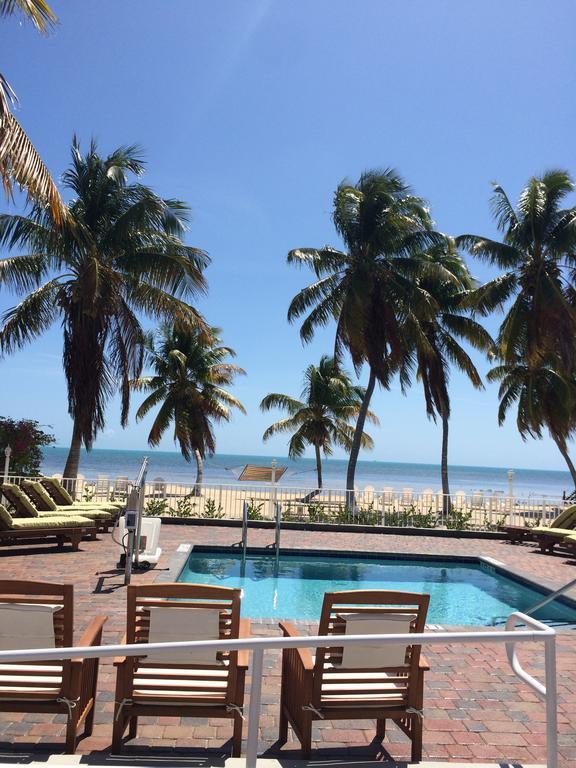 La Te Da By The Sea
