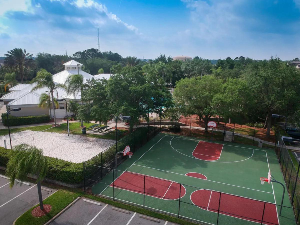 3 Bedroom Style Condo, 3 Miles To Disney! Apartment *