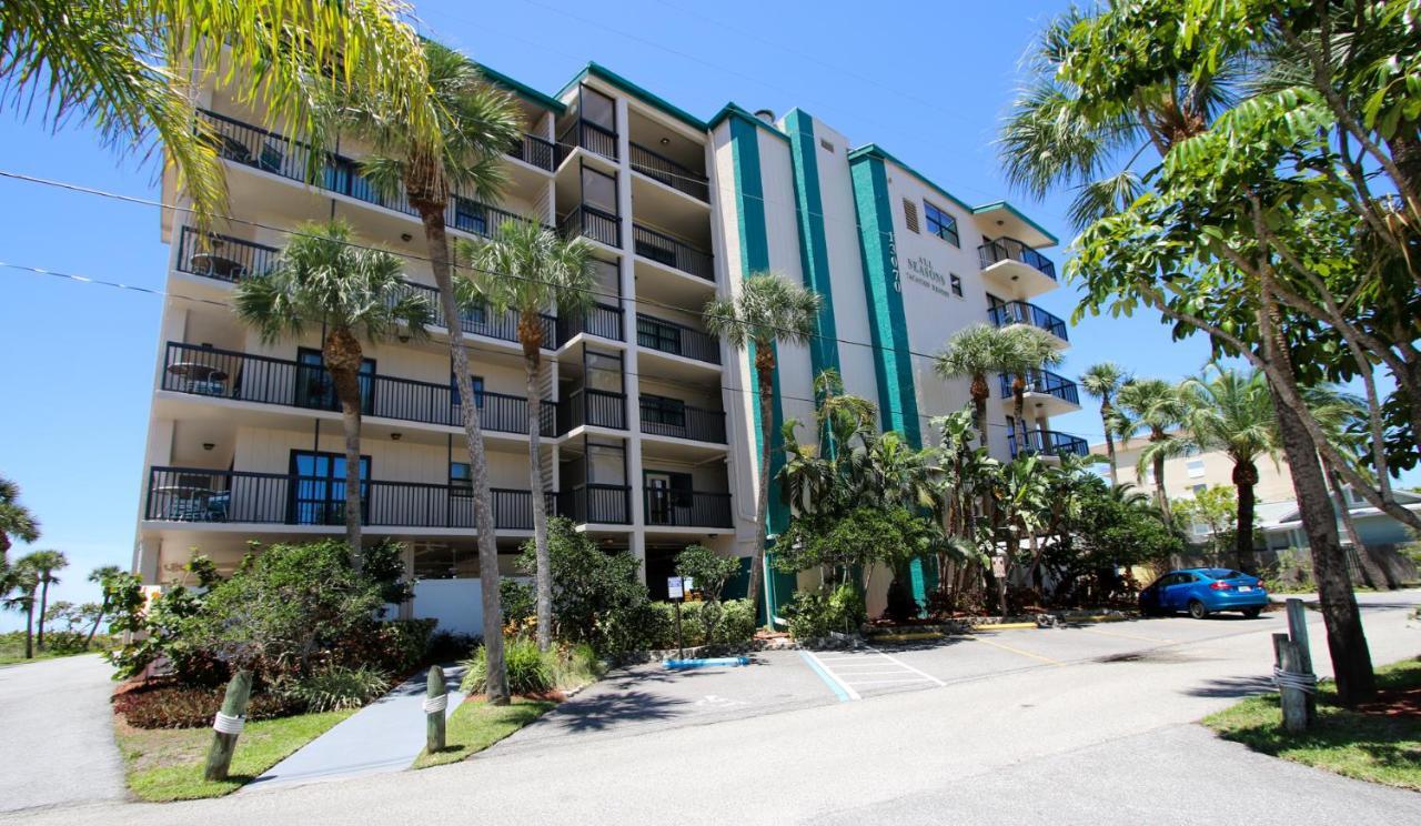 Seasons Vacation By Liberte Aparthotel Madeira Beach