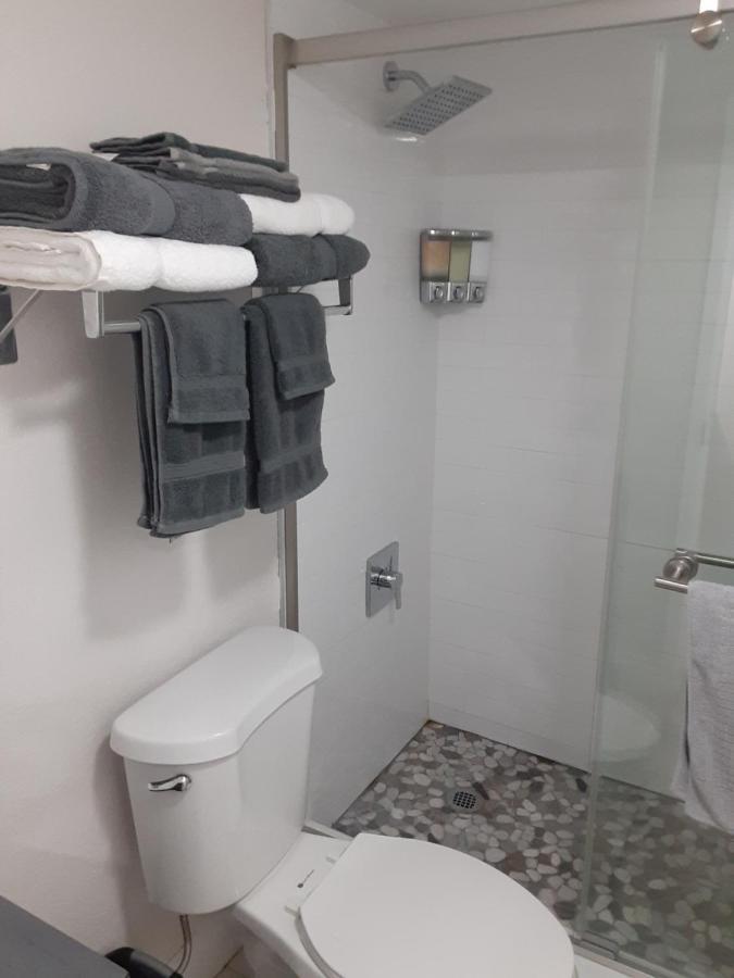 Sunsetview Studio116 Steps Away Pool Wifi Apartment
